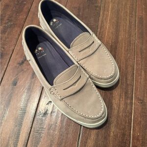 Cole Haan Women’s Gray Loafers Size 8B